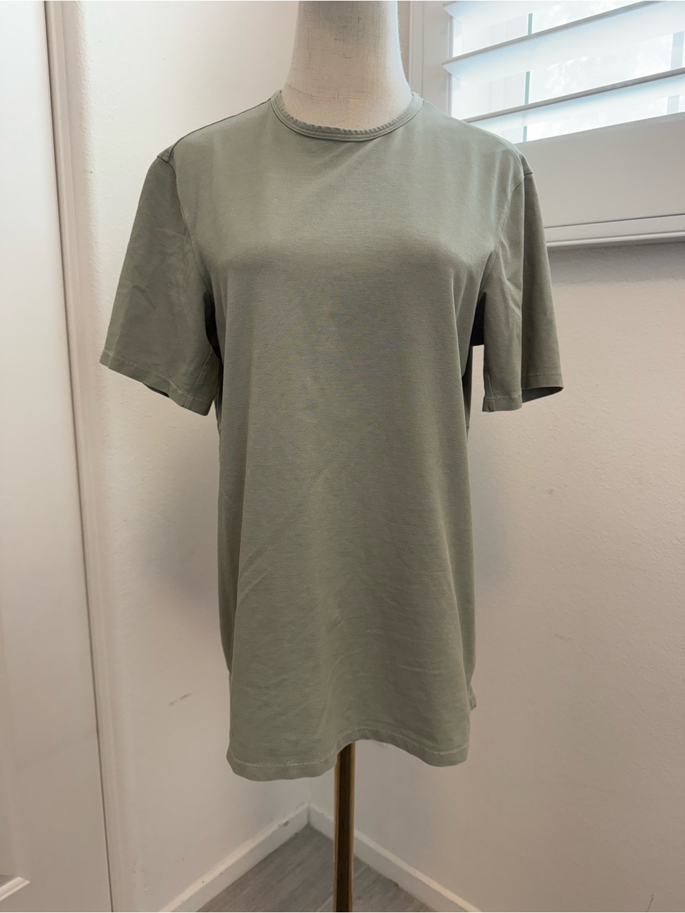 lululemon athletica Crew Neck Tee - Sage